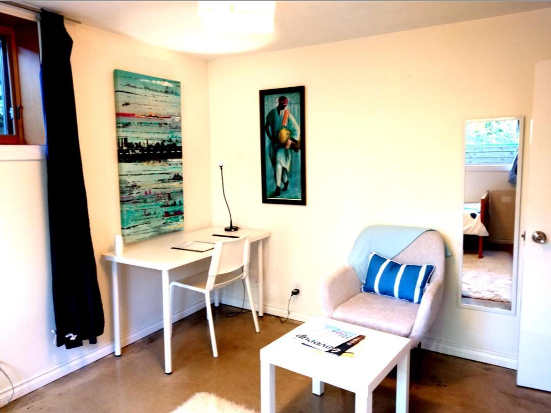 U Of A Homestay, Trails & Whyte Ave إيدمونتون الغرفة الصورة