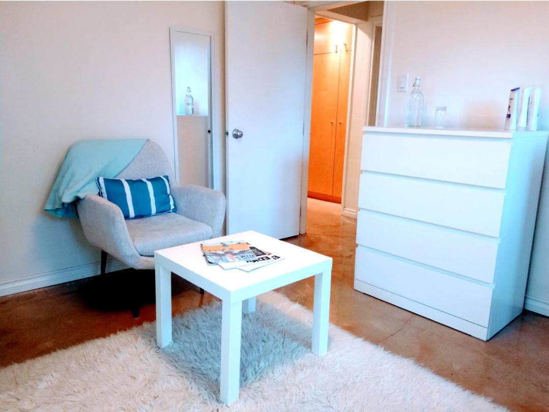 U Of A Homestay, Trails & Whyte Ave إيدمونتون المظهر الخارجي الصورة